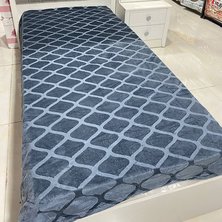 پتو مسافرتی مدل مخمل کد LOZI1 سایز 160x220 سانتی متر