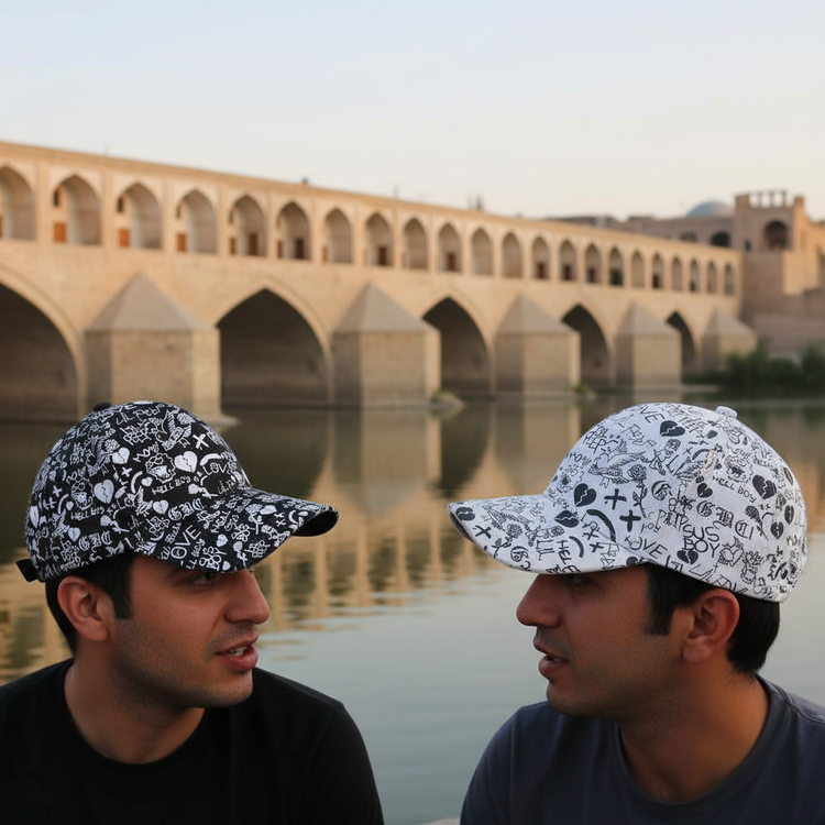 کلاه کپ مدل لاو